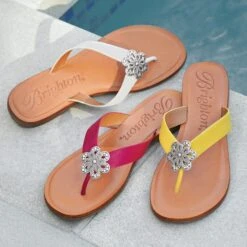 Aster Flower Thongs -Fashion Accessories aster flower thongs optic white 2