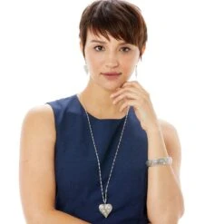 Baroness Fiori Hinged Bangle 7 Baroness Fiori Hinged Bangle -Fashion Accessories baroness fiori hinged bangle silver 2 f96ed98a 6b4a 4b2f 94c3 4447acc8b68d