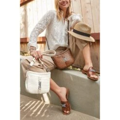 Kyla Shoulderbag -Fashion Accessories kyla shoulderbag white 3 267a2e5a 93c6 4b7c ad28 9b86a0f3fce3