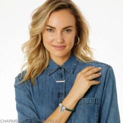 Starflakes Bead -Fashion Accessories starflakes bead silver white 3 2dda9b3c 35c0 4979 9eb8 81d3df38cbf3